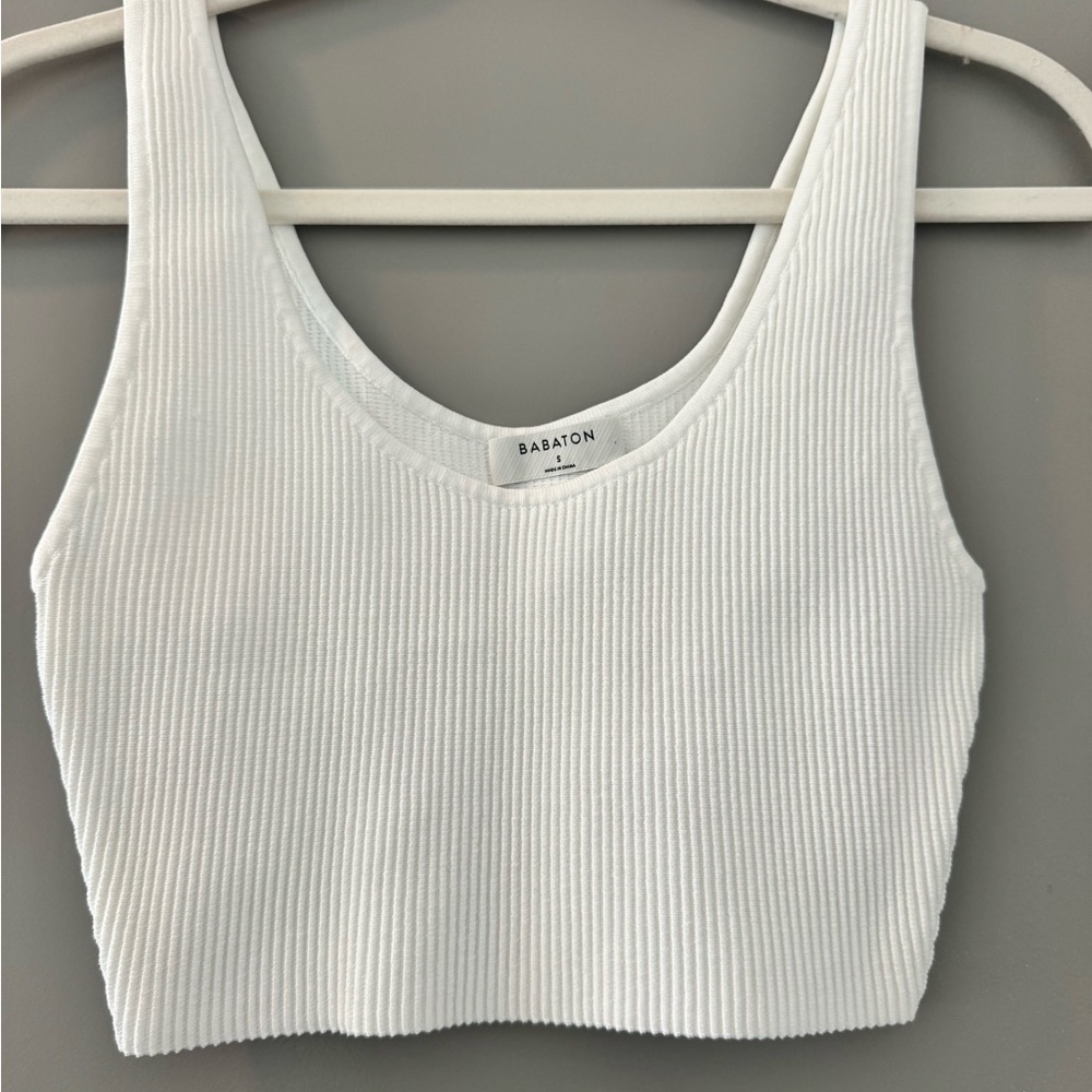 Babaton White Ribbed Crop Top